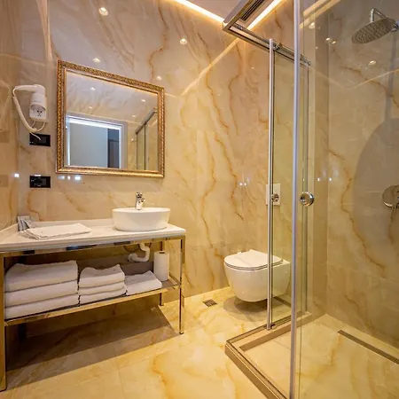 Center Ξενοδοχείο Τίρανα