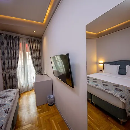 Center Hotell 4*