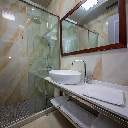 Center Hotel Tirana